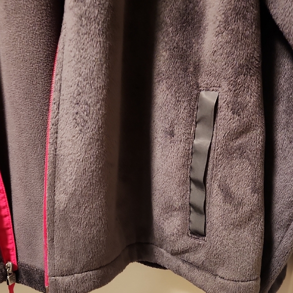 Fila Jacket - Picture 4 of 8